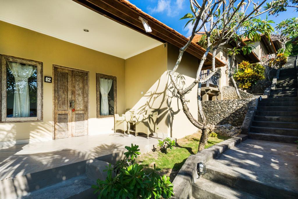 Ware Ware Surf Lembongan 3* Nusa Lembongan (Bali)
