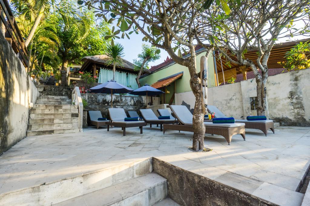 Ware Ware Surf Lembongan 3* Nusa Lembongan (Bali)